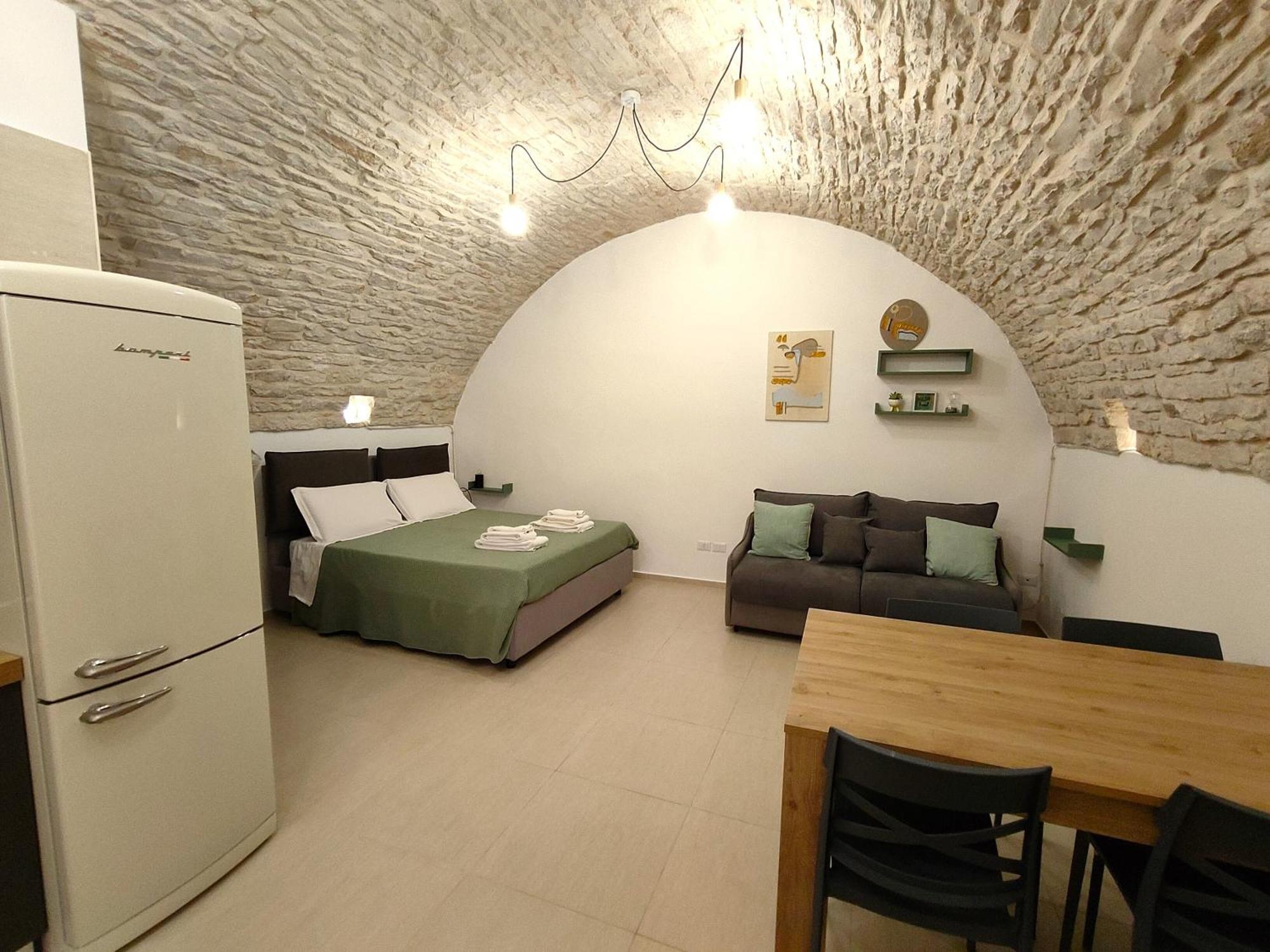 Corte Pietrantica - Charming Rooms & Suites Giovinazzo Dış mekan fotoğraf